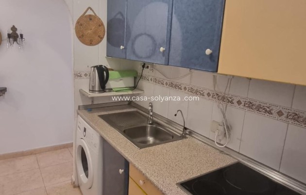Resale - Apartment / flat - Torrevieja - Center