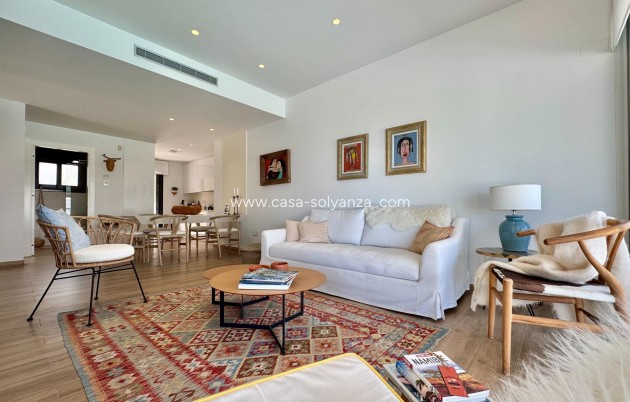 Reventa - Villa - San Miguel de Salinas - Bellavista