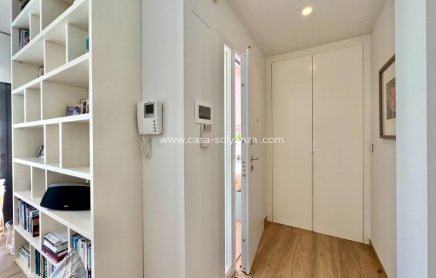 Reventa - Villa - San Miguel de Salinas - Bellavista