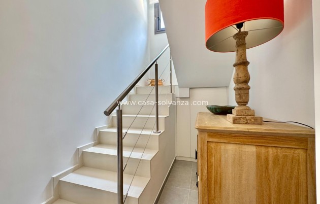 Reventa - Villa - San Miguel de Salinas - Bellavista