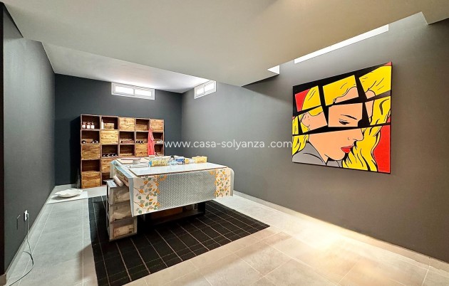 Reventa - Villa - San Miguel de Salinas - Bellavista