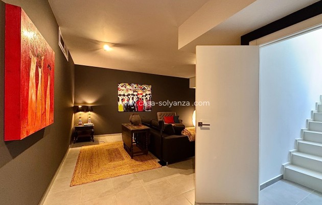 Reventa - Villa - San Miguel de Salinas - Bellavista