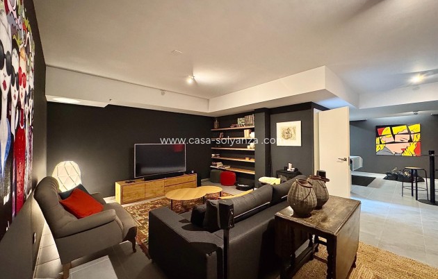 Reventa - Villa - San Miguel de Salinas - Bellavista