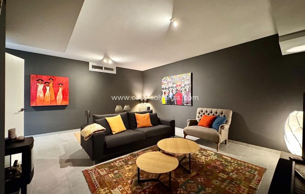 Reventa - Villa - San Miguel de Salinas - Bellavista