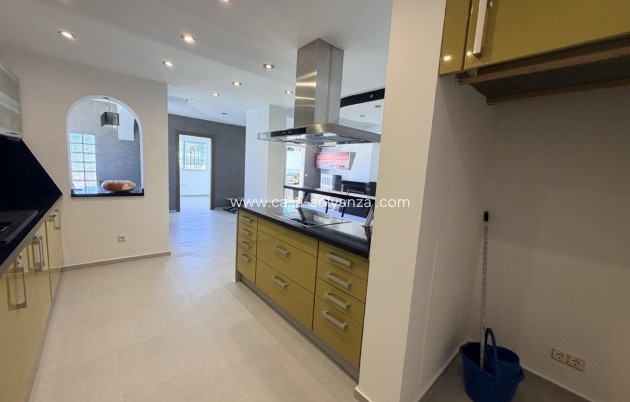 Reventa - Villa - Torrevieja - Costa Blanca