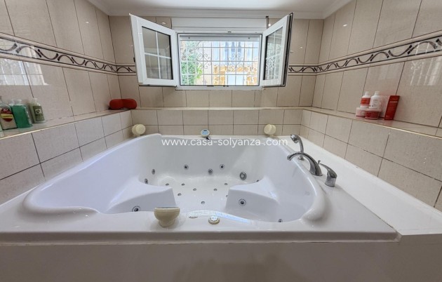 Reventa - Villa - Torrevieja - Costa Blanca