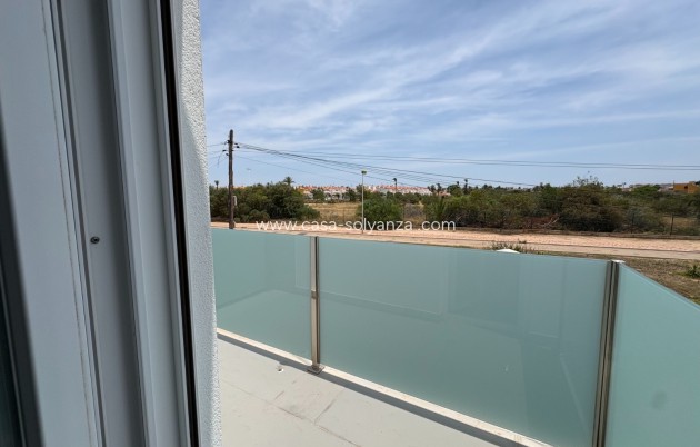 Reventa - Villa - Torrevieja - Torreta - Florida
