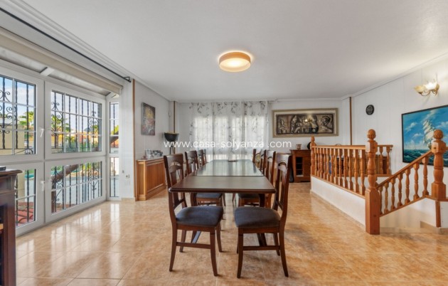 Resale - Villa - Torrevieja - Los Balcones