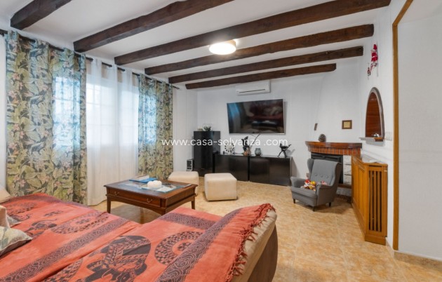 Resale - Villa - Torrevieja - Los Balcones