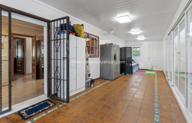 Resale - Villa - Torrevieja - Los Balcones