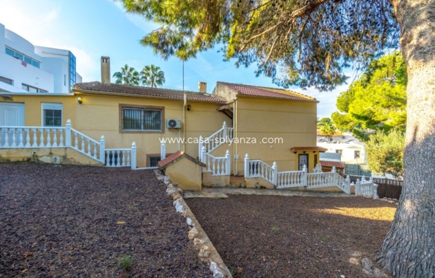 Resale - Villa - Torrevieja - Los Balcones