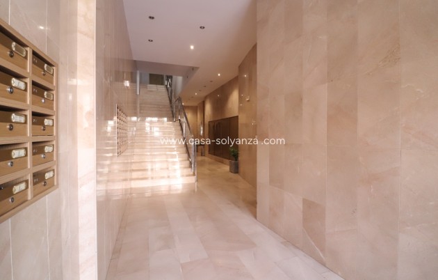 Resale - Apartment / flat - Almoradí - Almoradi - Town