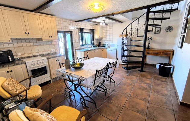 Reventa - Country Property/Finca - Albatera