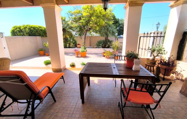Reventa - Country Property/Finca - Albatera
