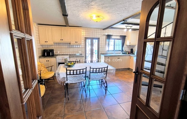 Reventa - Country Property/Finca - Albatera