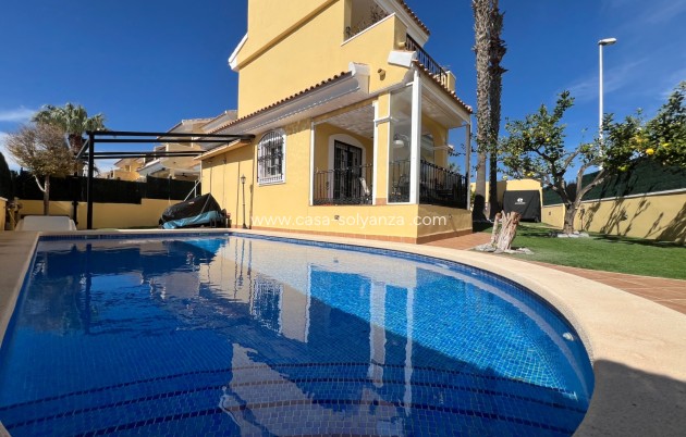 Reventa - Villa - Orihuela Costa - Los Dolses