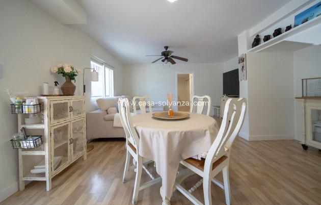 Revente - Villa - Torrevieja - Los Balcones