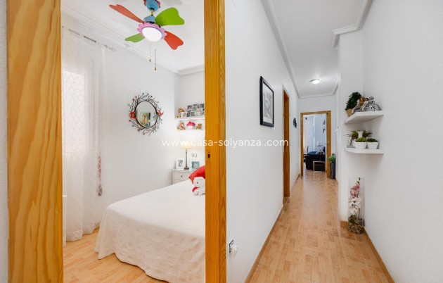 Resale - Apartment / flat - Torrevieja - Costa Blanca