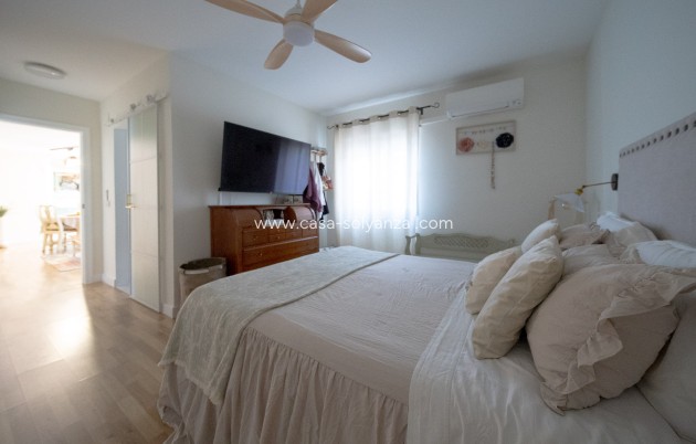 Revente - Villa - Torrevieja - Los Balcones