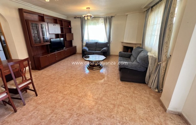 Reventa - Villa - Torrevieja - Aguas nuevas