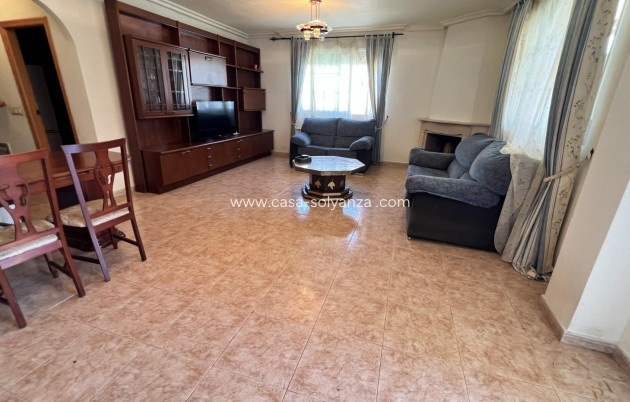 Reventa - Villa - Torrevieja - Aguas nuevas