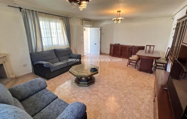 Reventa - Villa - Torrevieja - Aguas nuevas
