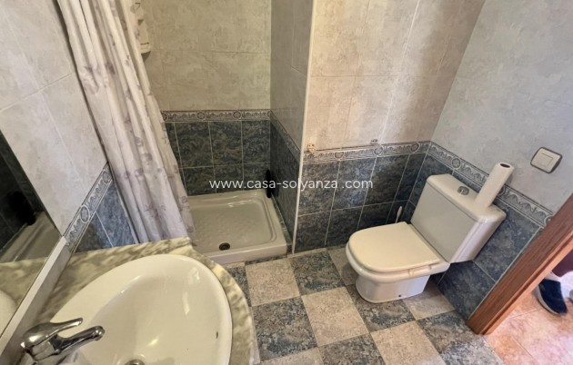 Reventa - Villa - Torrevieja - Aguas nuevas