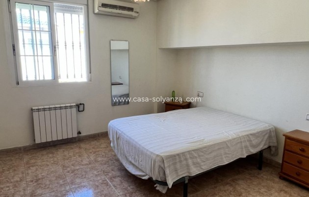 Reventa - Villa - Torrevieja - Aguas nuevas
