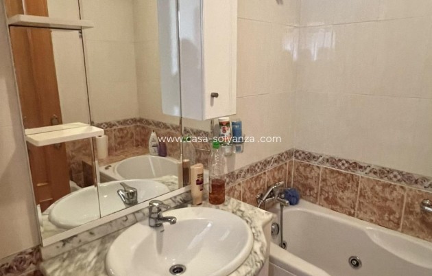 Reventa - Villa - Torrevieja - Aguas nuevas