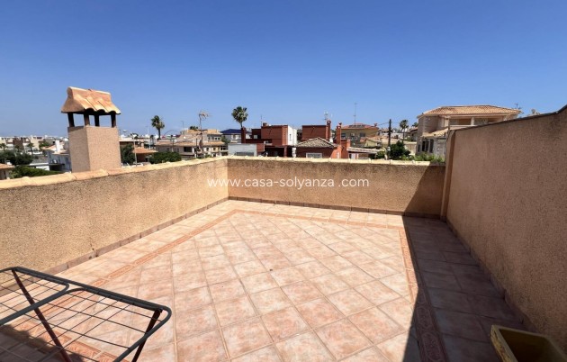 Reventa - Villa - Torrevieja - Aguas nuevas
