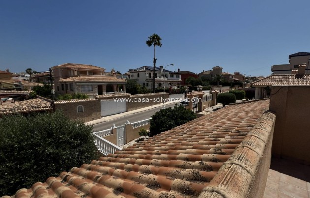 Reventa - Villa - Torrevieja - Aguas nuevas