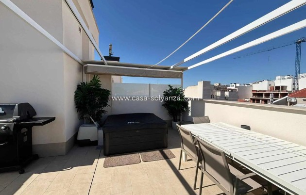 Reventa - Apartamento / piso - Torrevieja - Las Piscinas Naturales