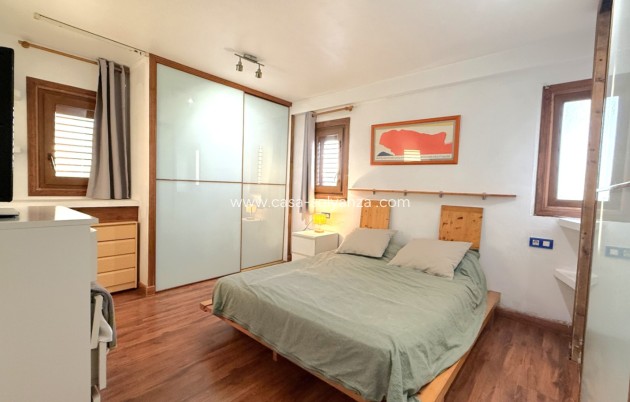 Resale - Apartment / flat - Torrevieja - Costa Blanca