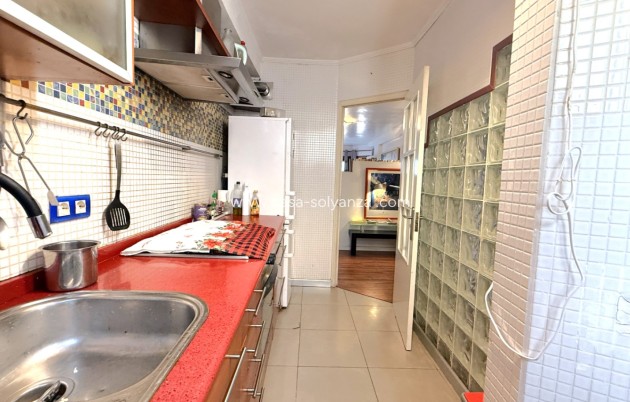 Resale - Apartment / flat - Torrevieja - Costa Blanca