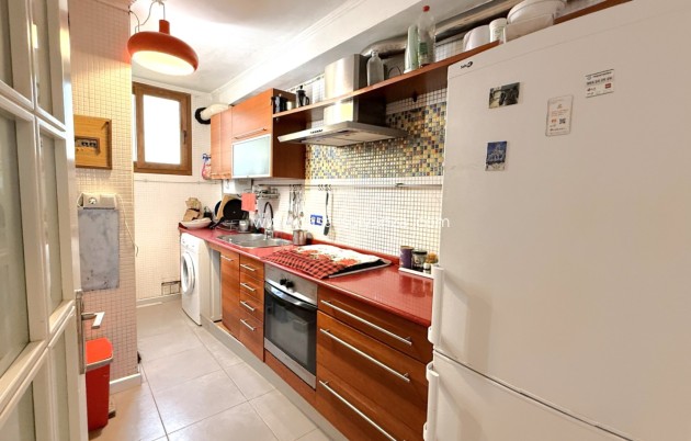 Resale - Apartment / flat - Torrevieja - Costa Blanca