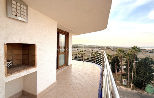 Resale - Apartment / flat - Torrevieja - Costa Blanca