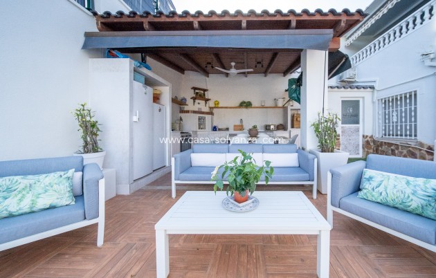 Revente - Villa - Torrevieja - Los Balcones