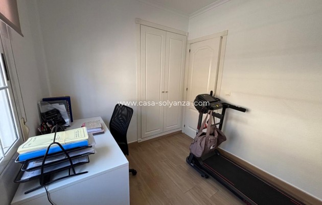 Resale - Apartment / flat - Torrevieja - Costa Blanca