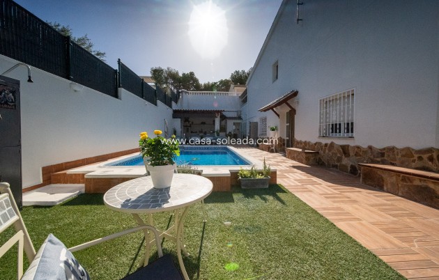Revente - Villa - Torrevieja - Los Balcones