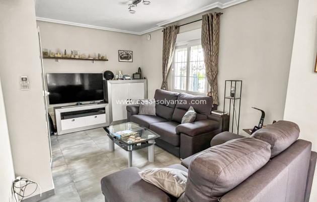 Resale - Villa - Orihuela Costa - Costa Blanca