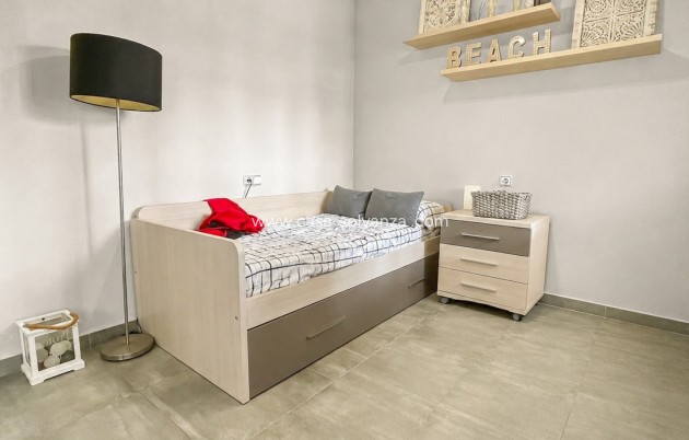 Resale - Villa - Orihuela Costa - Costa Blanca