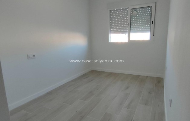 Reventa - Adosado - Torrevieja - Sector 25