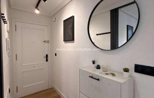Resale - Apartment / flat - Torrevieja - Playa del Cura