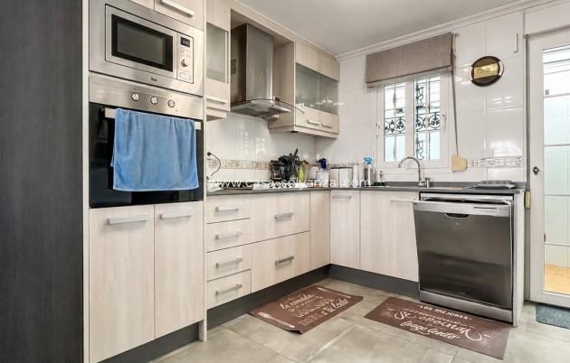 Reventa - Villa - Orihuela Costa - Los Dolses