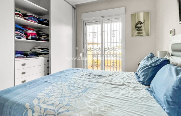 Reventa - Villa - Orihuela Costa - Los Dolses