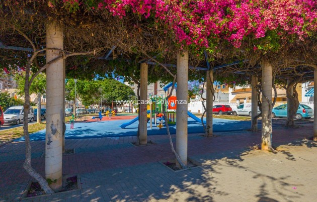Reventa - Adosado - Torrevieja - Nueva Torrevieja
