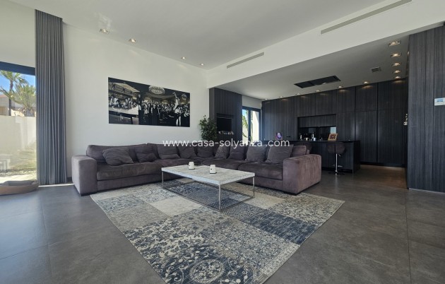 Wiederverkauf - Villa - Cabo Roig