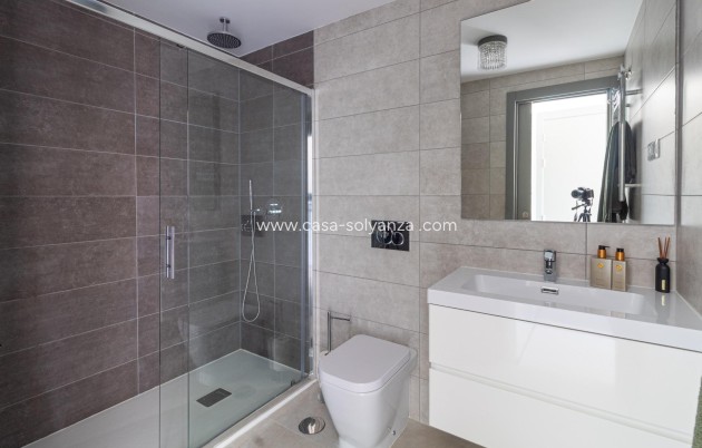 Reventa - Apartamento / piso - Orihuela Costa - Playa Flamenca