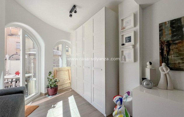 Reventa - Villa - Orihuela Costa - VILLAMARTÍN