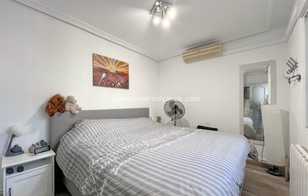 Reventa - Villa - Orihuela Costa - VILLAMARTÍN